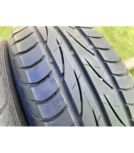 195/60 R15 Semperit Speed Life nyári gumi 5,5mm 3