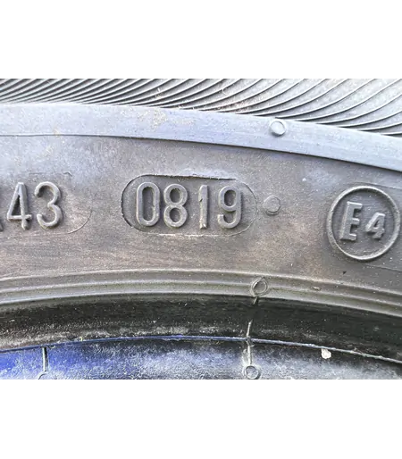 195/60 R15 Semperit Speed Life nyári gumi 5,5mm 5