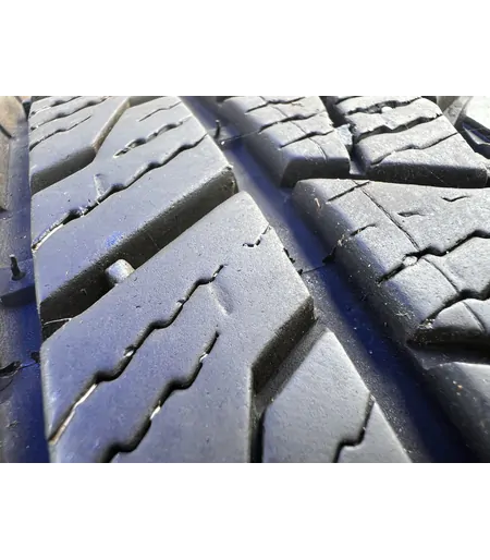 215/55 R16 Roadstone Rgas01 négyévszakos gumi 6,5mm 4
