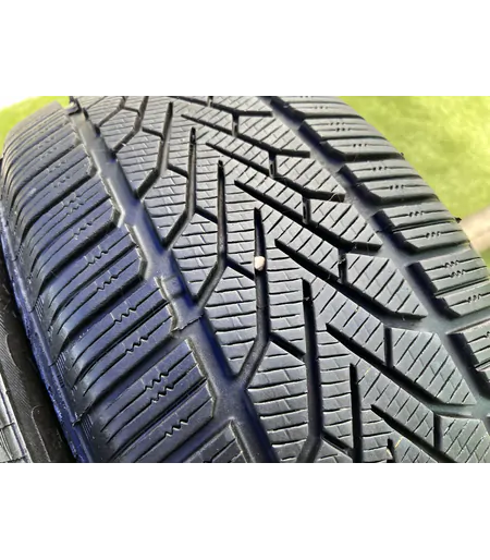 225/55 R16 Semperit Speed Grip 2 téli gumi 7mm 3