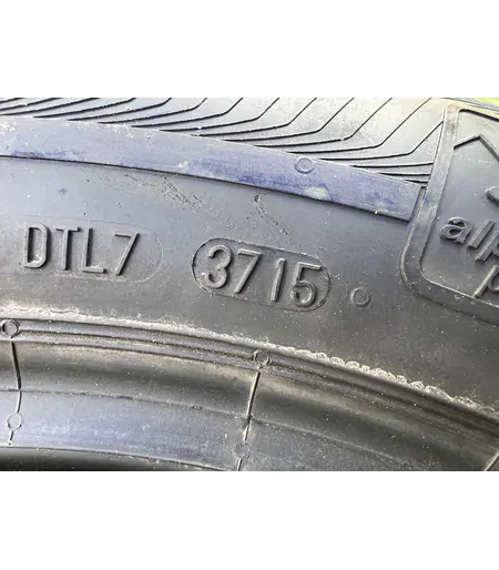 225/55 R16 Semperit Speed Grip 2 téli gumi 7mm 6