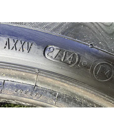 225/55 R16 Continental ContiWinterContact TS830P téli gumi 7mm 5