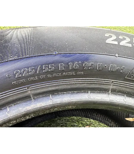 225/55 R16 Continental ContiWinterContact TS830P téli gumi 7mm 6