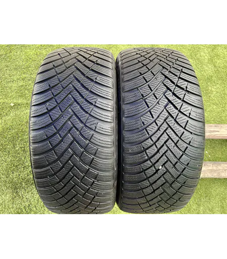 225/45 R17 Hankook Winter I’Cept RS3 téli gumi 7mm 1