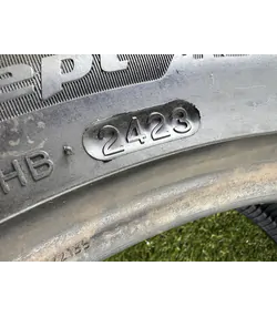 225/45 R17 Hankook Winter I’Cept RS3 téli gumi 7mm 6