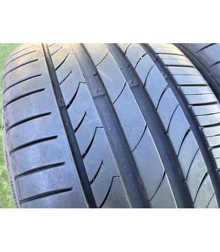 255/30 R19 Tracmax X-privilo TX3 nyári gumi 6,5mm 2