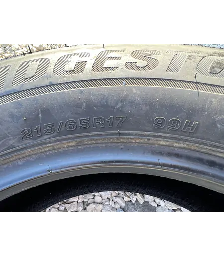 215/65 R17 Bridgestone Blizzak LM001 téli gumi 6mm - Mobil Gumis 5