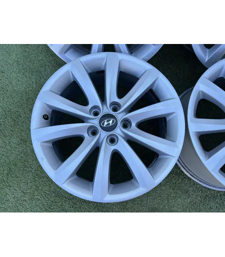 5x114.3 17" Hyundai gyári alufelni 7,5Jx17h2 ET46 - Mobil Gumis 3