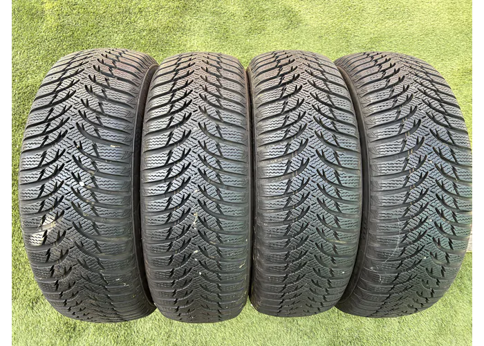 195/65 R15 Kumho WinterCraft WP51 téli gumi 7,5mm alapértelmezett kép