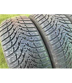 215/60 R16 Kumho WinterCraft WP51 téli gumi 5,5-6mm 2