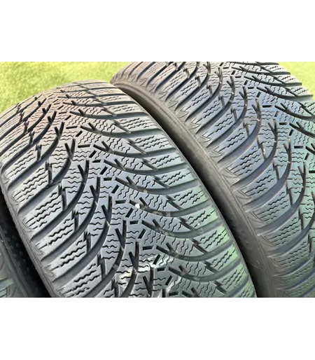 215/60 R16 Kumho WinterCraft WP51 téli gumi 5,5-6mm 3