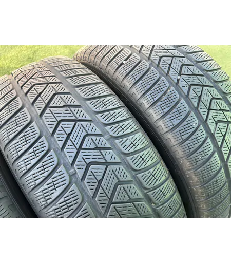235/65 R18 Pirelli Scorpion téli gumi 5mm - Mobil Gumis 3