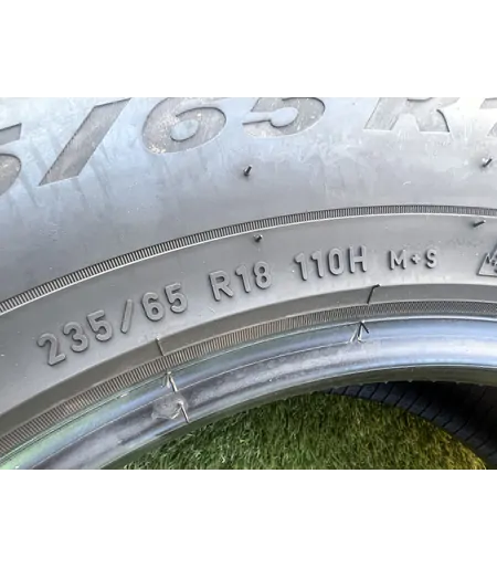 235/65 R18 Pirelli Scorpion téli gumi 5mm - Mobil Gumis 5