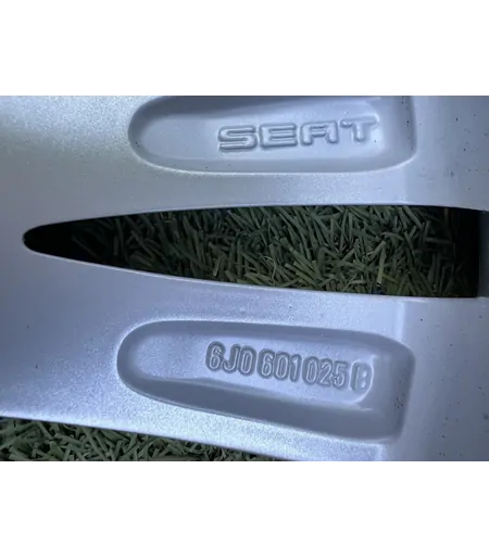 5x100 16" Seat gyári alufelni 7Jx16h2 ET43 - Mobil Gumis 7