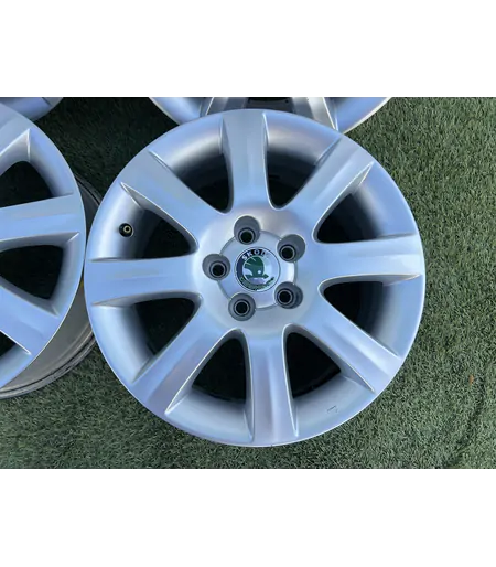 5x100 15" Skoda gyári alufelni 6Jx15h2 ET43 - Mobil Gumis 4