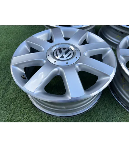 5x112 16" Volkswagen gyári alufelni 6Jx16h2 ET50 - Mobil Gumis 5