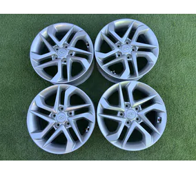 5x114.3 16" Hyundai gyári alufelni + TPMS szenzor 6,5Jx16h2 ET45 alapértelmezett kép