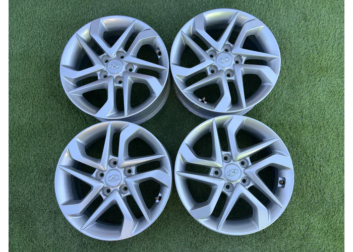 5x114.3 16" Hyundai gyári alufelni + TPMS szenzor 6,5Jx16h2 ET45 alapértelmezett kép