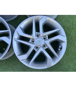 5x114.3 16" Hyundai gyári alufelni + TPMS szenzor 6,5Jx16h2 ET45 3