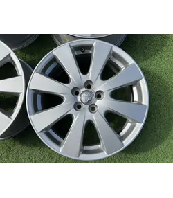 5x100 17" Toyota gyári alufelni 7Jx17h2 ET45 3