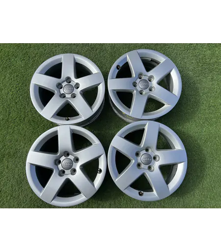 5x100 15" Audi gyári alufelni 6Jx15h2 ET38 1