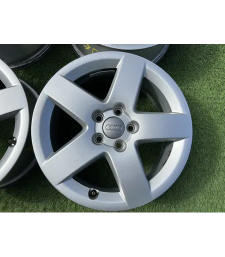 5x100 15" Audi gyári alufelni 6Jx15h2 ET38 3