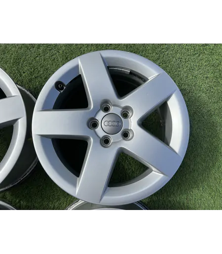 5x100 15" Audi gyári alufelni 6Jx15h2 ET38 4