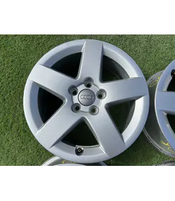 5x100 15" Audi gyári alufelni 6Jx15h2 ET38 5