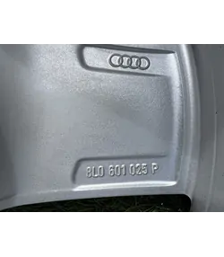 5x100 15" Audi gyári alufelni 6Jx15h2 ET38 8