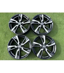 5x114.3 18" Nissan gyári alufelni 7Jx18h2 ET47 1