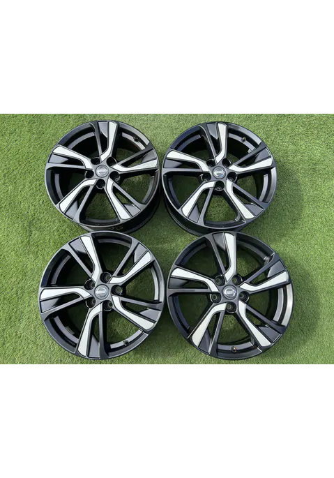 5x114.3 18" Nissan gyári alufelni 7Jx18h2 ET47