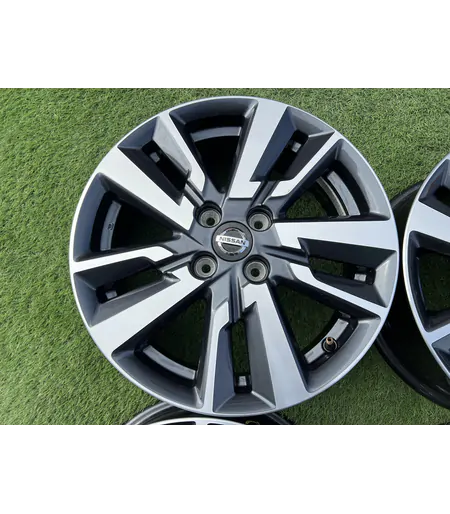 4x100 16" Nissan gyári alufelni 6Jx16h2 ET50 5