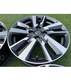 4x100 16" Nissan gyári alufelni 6Jx16h2 ET50 6