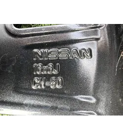 4x100 16" Nissan gyári alufelni 6Jx16h2 ET50 8