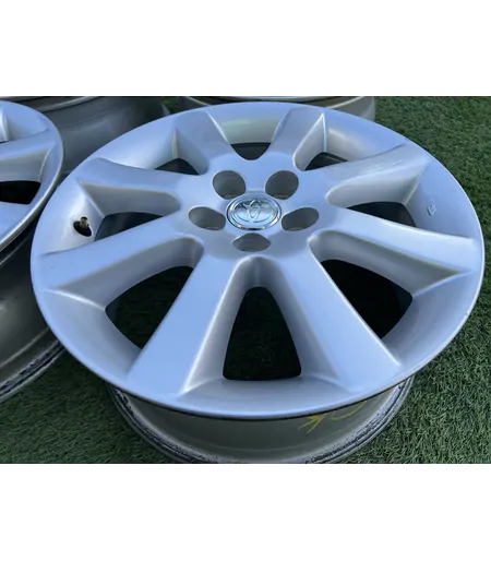 5x100 16" Toyota gyári alufelni 6,5Jx16h2 ET45 6