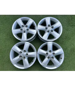 5x114.3 16" Nissan gyári alufelni 6,5Jx16h2 ET40 1