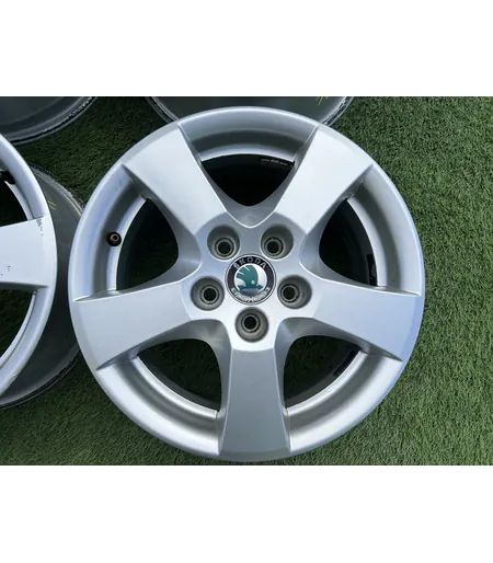 5x100 14" Skoda gyári alufelni 6Jx14h2 ET43 3