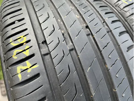 225/45 R17 Barum Bravuris 5 nyári gumi 6mm 2