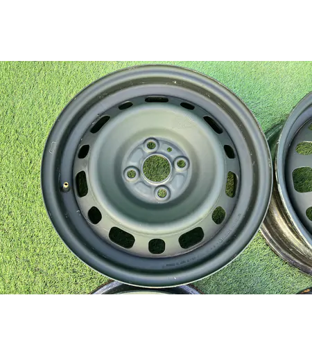 4x100 14" Mazda gyári lemezfelni 5,5Jx14h2 ET45 5