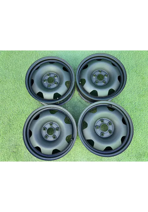 5x120 17" Volkswagen Caravelle gyári lemezfelni 7Jx17h2 ET55