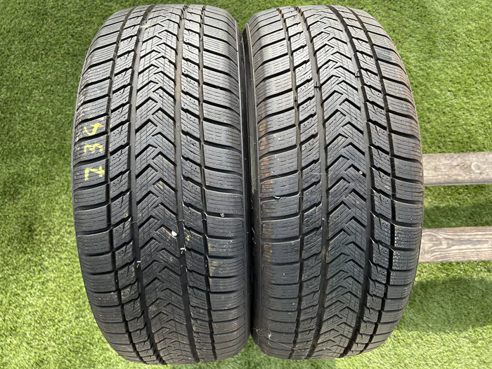 215/55 R17 Gripmax SureGripPro Winter téli gumi 7mm alapértelmezett kép