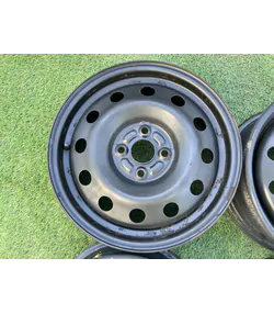 4x100 15" Toyota gyári lemezfelni 5,5Jx15h2 ET45 5