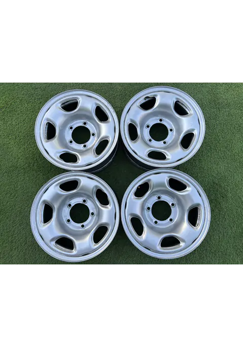 5x139.7 16" Suzuki Vitara gyári lemezfelni 7Jx16h2 ET5