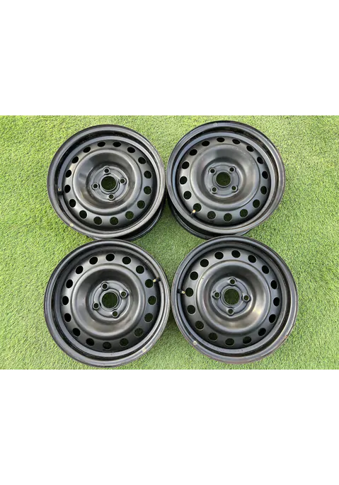 4x100 15" Kia gyári lemezfelni 5,5Jx15h2 ET36