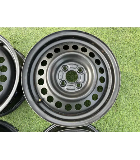 4x100 15" Toyota gyári lemezfelni 5,5Jx15h2 ET45 4