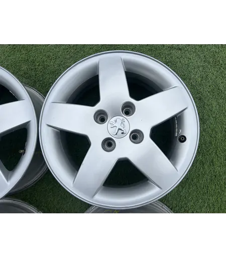 4x108 15" Peugeot gyári alufelni 6Jx15h2 ET23 4