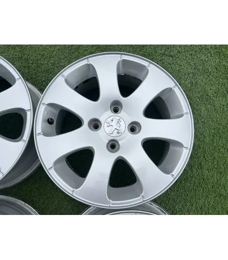 4x108 15" Peugeot gyári alufelni 6Jx15h2 ET27 4