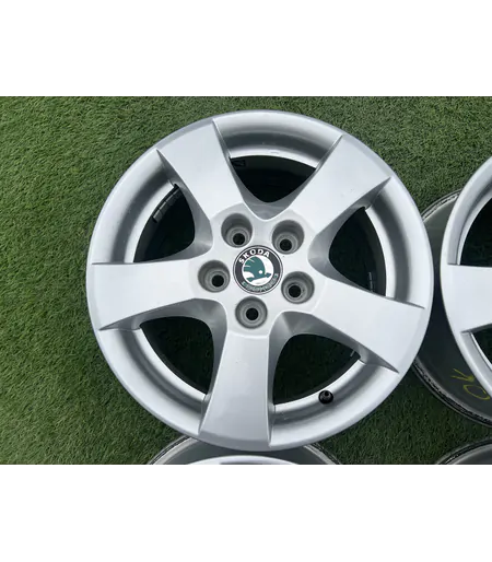 5x100 14" Skoda gyári alufelni 6Jx14h2 ET43 4