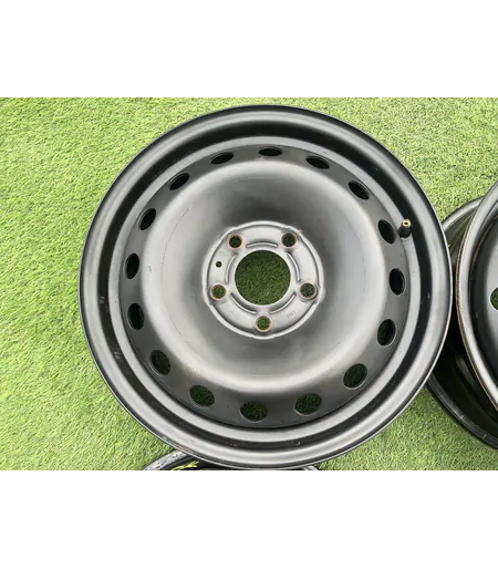 5x118 16" Opel Vivaro, Renault Trafic, Nissan Primastar gyári lemezfelni 6Jx16h2 ET50 5