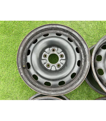 5x114.3 16" Chrysler gyári lemezfelni 6,5Jx16h2 ET40 5